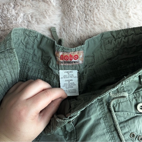 The Vintage Lace Up Cargo Y2K Shorts 🦎 by NoBo; Size 11 - Picture 4 of 9